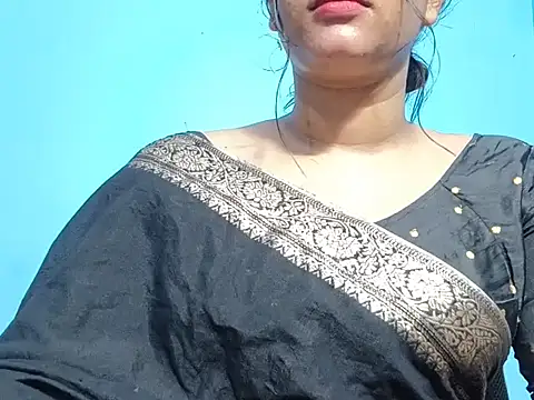 Adhiti_1 live