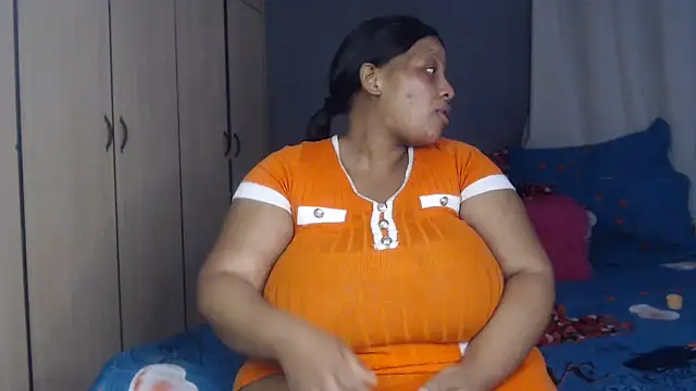 PIXIEBITCHXXX26 live