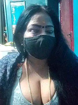 maniisha live