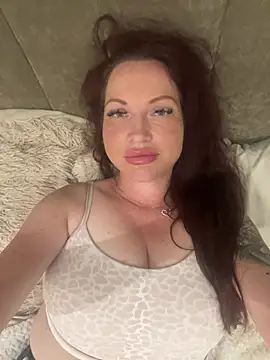 BustyBunny40 live