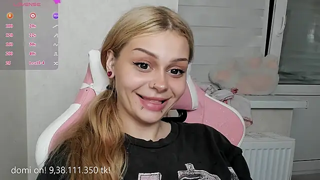 MelonyEmo live