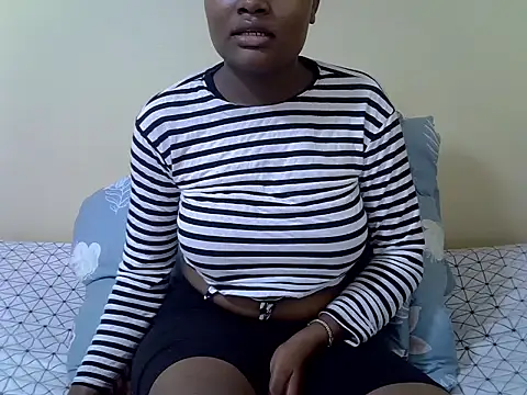 Darkchocolatequeen live