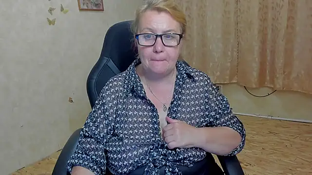 Frau_Marta live