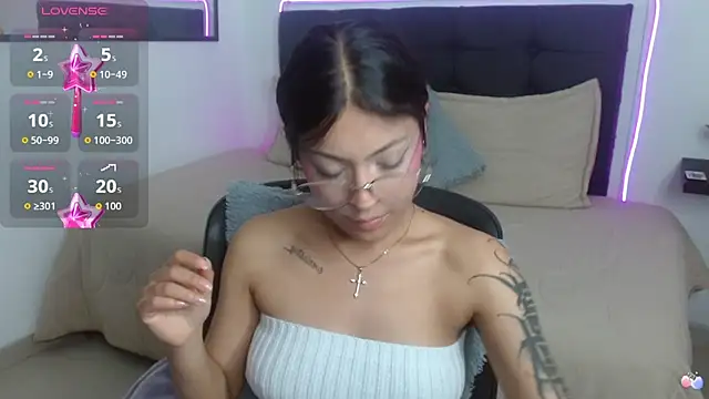 vaness_weet live