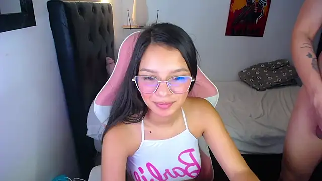 jessi_and_boy live