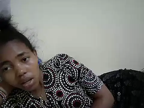 MidnightNala live