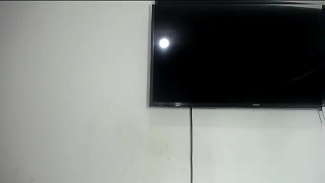 Fox_Loves live