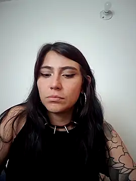 alynnafem live