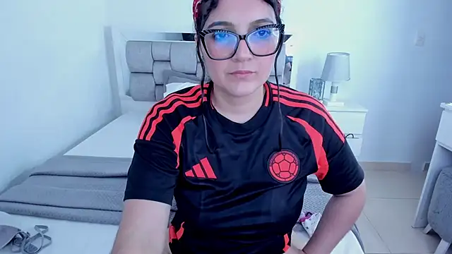 Camilaa_bueno live