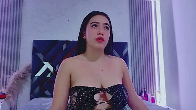 AmyTorres_ live
