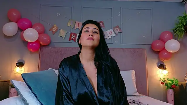 Busty_Zay live
