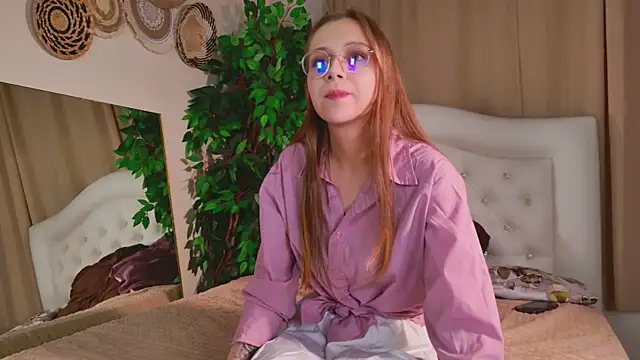 HollyWheeler live