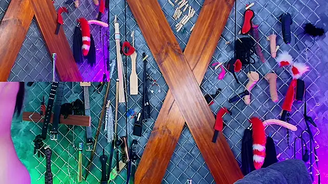 Mistress_lexi_bdsm live