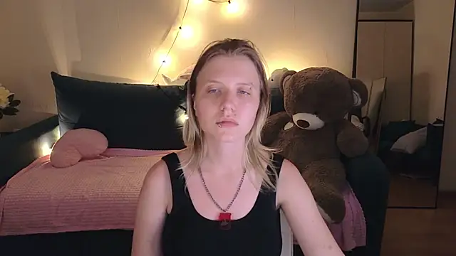 Viki_Charm live