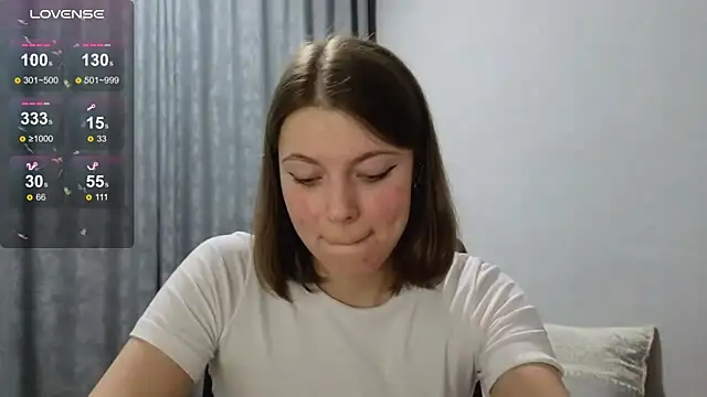 LoriYates live