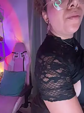 Emma_Wish live
