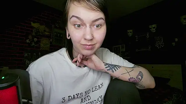 MessalinaOfficial live