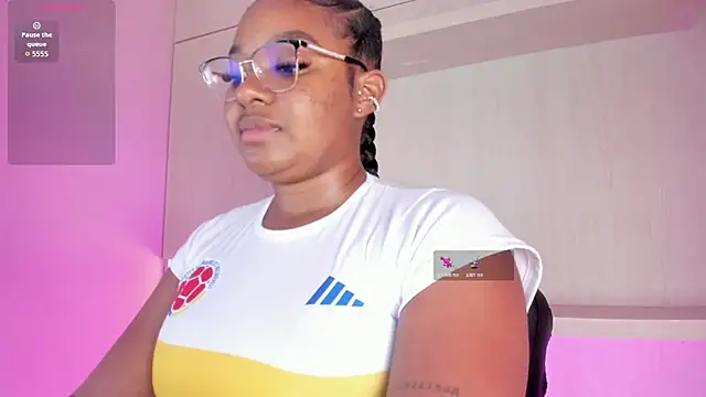 tamaraa_smiith live