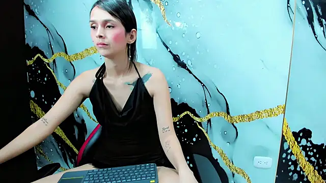 valerie__skinny live
