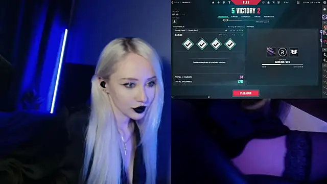roxxyrowe live