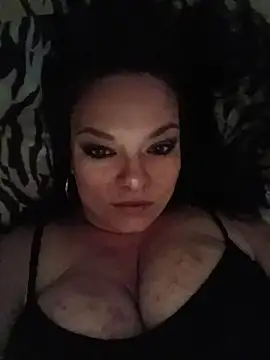 NaughtyTogetherNL live