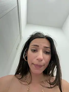 -_MiaQueen_- live