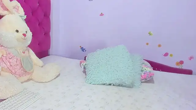 Madelyy_ live