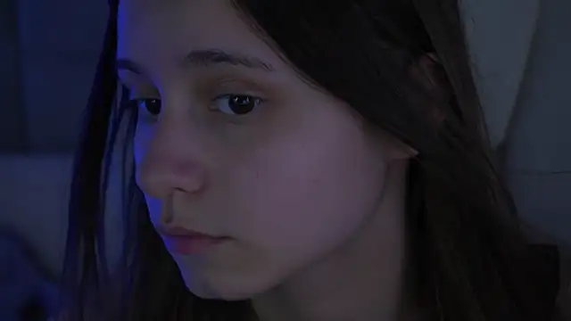 TinyNatalie live