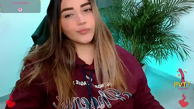 Lucia_star__ live