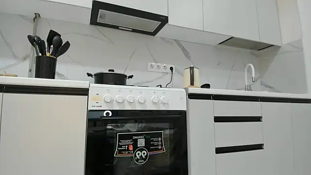 Mia_Meow_ live