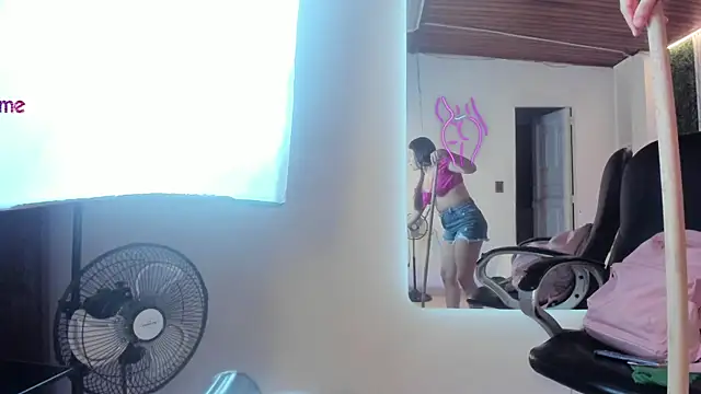 zoe_linss live