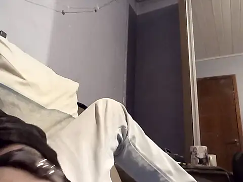 LariBodyMagic live