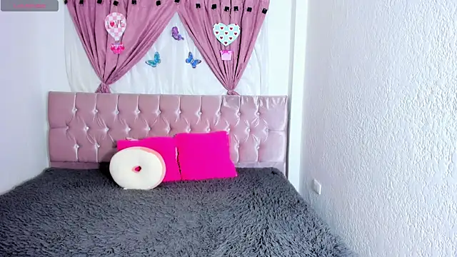 VIOLET__CUTE live