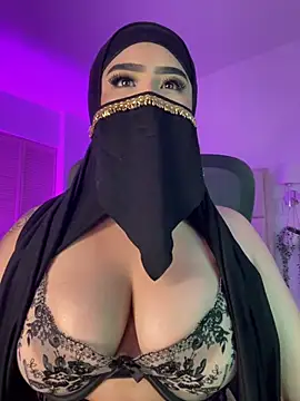 Yasmin_cute live