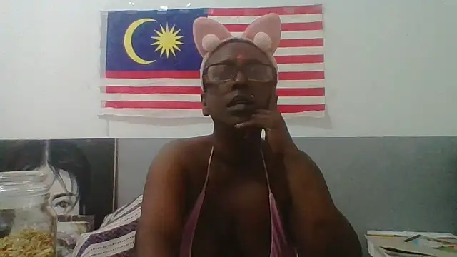 mamakarma1403 live