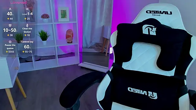 LunaaBee live