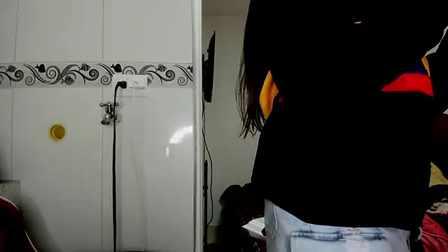 Sweet-Suck69 live