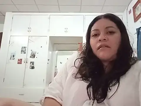 Kitty_WetXxX live