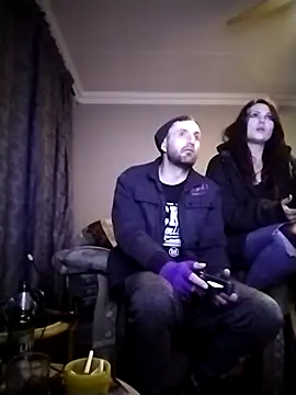 Nawtyslaveteen live