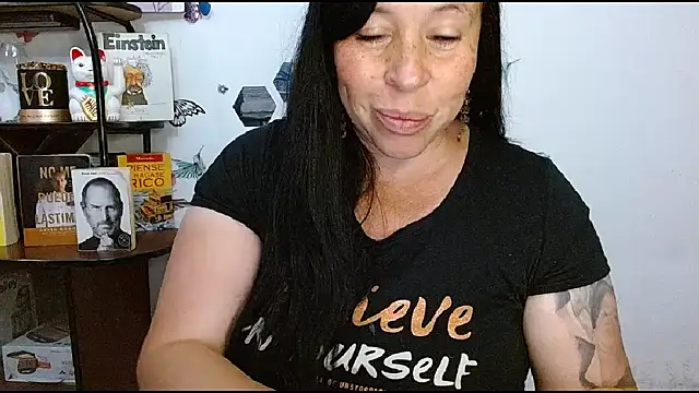 LauraMallioni live