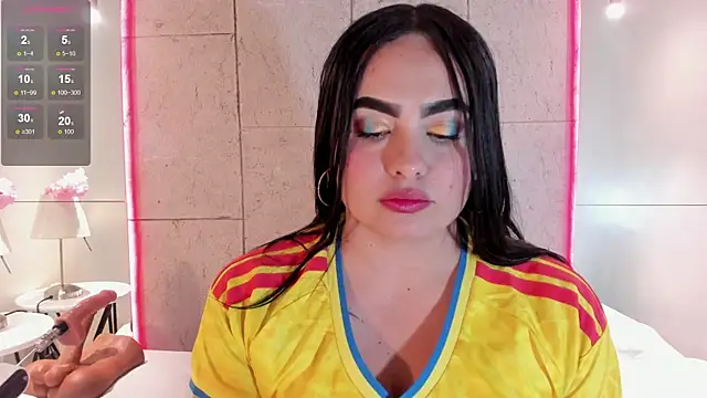 sofiiacarson live