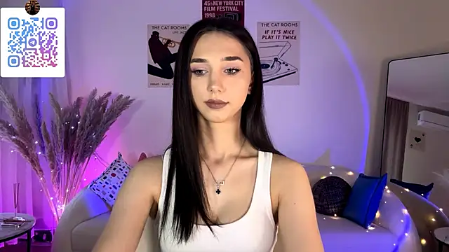 LinaMour live
