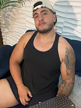 Magnus_Cael live