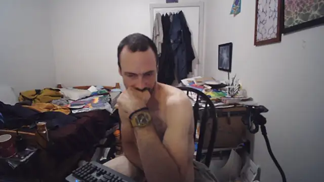 JohnnyMoves live