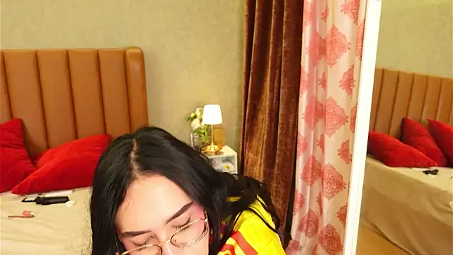 violetazoraya live