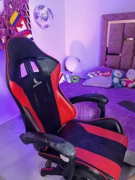 Dannia__ live