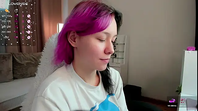 EmilyTrase live
