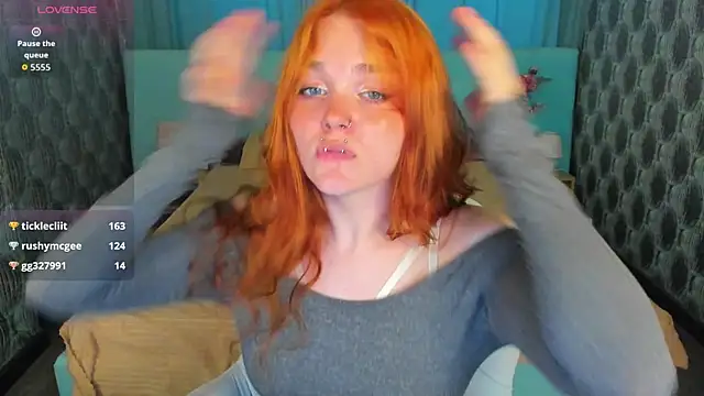 Emilly_Hiil live