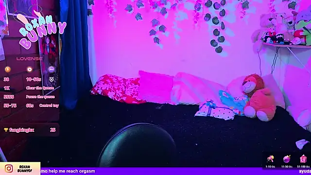 Roxanbunny1 live