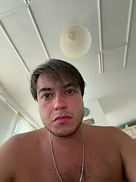 dicsucerboy77 live